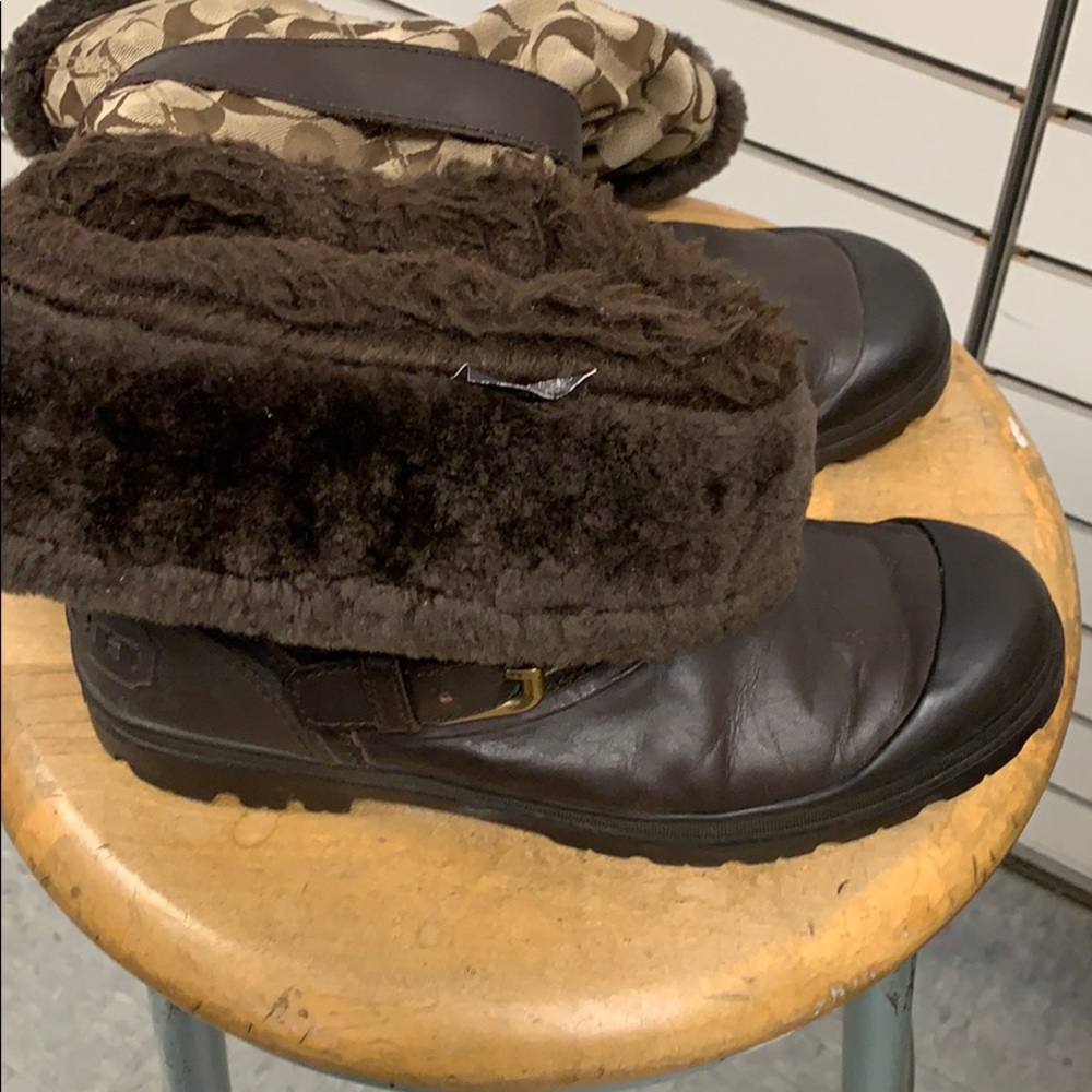 Coach boots